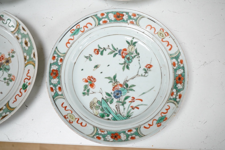Four 18th century Chinese famille verte plates, Kangxi, 21cm